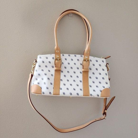 ☀️☀️DOONEY & BOURKE SALE.🌤️💥💥 Womens Zip Handbag Crossbody🛳️✈️💥💥 - Picture 2 of 12